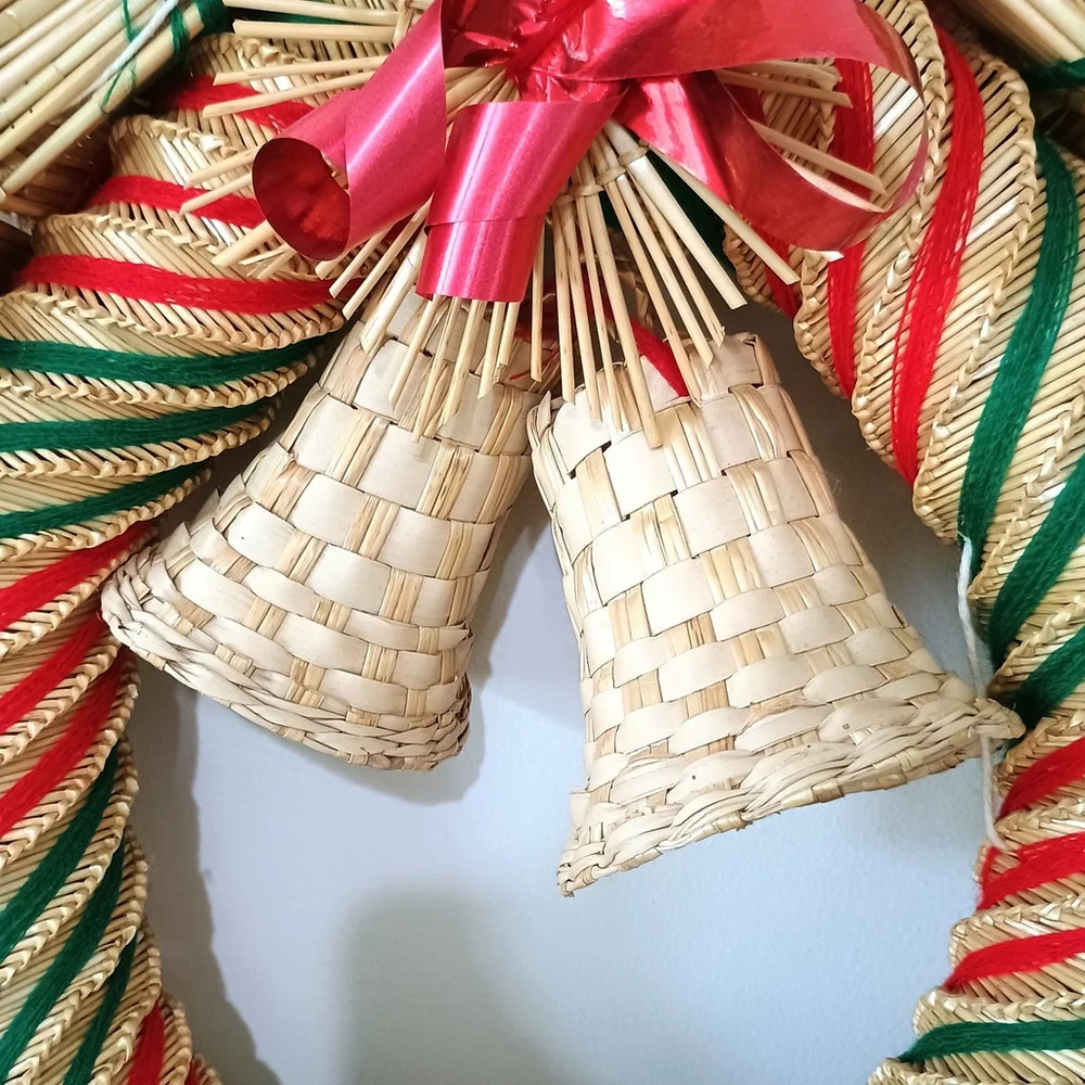 Vintage Holiday Scandinavian Swedish Woven Straw Star Christmas Wreath 21